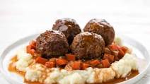 Beef Meatball Pot-au-Feu with mashed potatoes Beef Meatball Pot-au-Feu with mashed potatoes