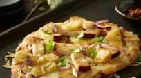 Bold Ichiban Teriyaki® Style Chicken Flatbread Pizza Bold Ichiban Teriyaki® Style Chicken Flatbread Pizza