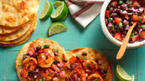 Tostadas de Camarones a la Parrilla con Salsa de Frijoles Negros Tostadas de Camarones a la Parrilla con Salsa de Frijoles Negros