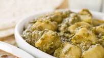 Slow cooker saag aloo Slow cooker saag aloo