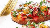 Bruschetta med tomat og trøffel Bruschetta med tomat og trøffel
