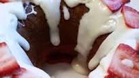Strawberry Shortcake Poke Cake & Video Strawberry Shortcake Poke Cake & Video