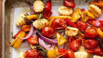 Recipe: Crispy Sheet Pan Gnocchi and Veggies Recipe: Crispy Sheet Pan Gnocchi and Veggies
