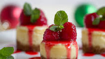 Mini Raspberry Cheesecakes Mini Raspberry Cheesecakes