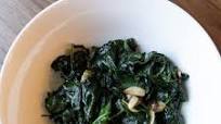 The perfect garlic sautéed spinach (saag) recipe The perfect garlic sautéed spinach (saag) recipe