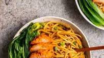 Dry Wonton Noodles/Wantan Mee (Vegan) Dry Wonton Noodles/Wantan Mee (Vegan)