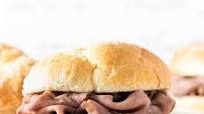 How to Make Arby's Roast Beef Sandwich How to Make Arby's Roast Beef Sandwich