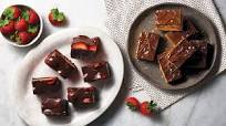 Chocolate-Covered Strawberry Brownie Bars and Shortbread Caramel-Chocolate Bars Chocolate-Covered Strawberry Brownie Bars and Shortbread Caramel-Chocolate Bars