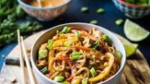 Chicken Noodle Stir-Fry with Spicy Thai Peanut Sauce Chicken Noodle Stir-Fry with Spicy Thai Peanut Sauce