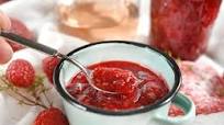 Strawberry Raspberry Jam with Rosé Wine aka Gregory's Jam Strawberry Raspberry Jam with Rosé Wine aka Gregory's Jam