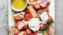 Peach and Tomato Caprese Salad with Burrata Peach and Tomato Caprese Salad with Burrata