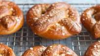 How To Make Soft Pretzels How To Make Soft Pretzels