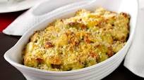 Brussels sprouts gratin with bacon, cream and almonds Brussels sprouts gratin with bacon, cream and almonds