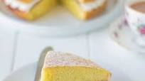 Traditional Victoria Sponge Cake Traditional Victoria Sponge Cake