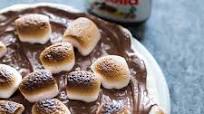 S’mores Chocolate Pizza S’mores Chocolate Pizza