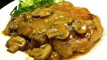 Pork Chops in Garlic Mushroom Sauce Pork Chops in Garlic Mushroom Sauce