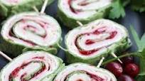 Turkey and Cranberry Pinwheels Turkey and Cranberry Pinwheels