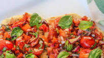Easy Stovetop Flatbread Bruschetta Easy Stovetop Flatbread Bruschetta