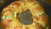 Spinach and Artichoke Wreath(Pampered Chef Copycat) Spinach and Artichoke Wreath(Pampered Chef Copycat)