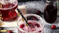 Sparkling Ginger Cranberry Mocktail Sparkling Ginger Cranberry Mocktail