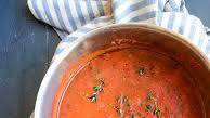 Low FODMAP Red Wine & Tomato Pasta Sauce Low FODMAP Red Wine & Tomato Pasta Sauce