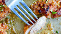 3 Ingredient Honey Mustard Chicken {paleo, gluten-free} 3 Ingredient Honey Mustard Chicken {paleo, gluten-free}