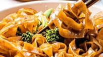 15 Minute Pad See Ew (Thai Stir Fried Noodles) 15 Minute Pad See Ew (Thai Stir Fried Noodles)