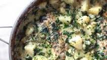 One Pan Chicken & Potatoes in a Creamy Garlic Sauce One Pan Chicken & Potatoes in a Creamy Garlic Sauce