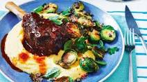 Pot-roasted lamb shanks with polenta and sprouts Pot-roasted lamb shanks with polenta and sprouts