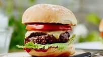 Easy homemade beef burger Easy homemade beef burger