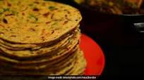 Bajra-Methi Missi Roti Recipe Bajra-Methi Missi Roti Recipe