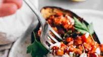 Quinoa Stuffed Aubergine (Vegan) Quinoa Stuffed Aubergine (Vegan)