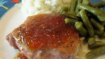 Spicy Peach-Glazed Pork Chops Spicy Peach-Glazed Pork Chops