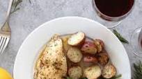 Easy Optavia Recipe Baked Chicken Breasts with Veggies Easy Optavia Recipe Baked Chicken Breasts with Veggies