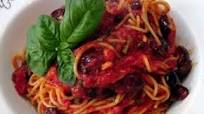 Spaghetti alla Puttanesca Recipe Spaghetti alla Puttanesca Recipe