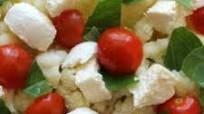 Caprese Salad With Cherry Tomatoes Caprese Salad With Cherry Tomatoes
