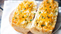 Air Fryer Cheesy Garlic Bread Air Fryer Cheesy Garlic Bread
