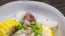 Pork Bone and Radish Soup Pork Bone and Radish Soup