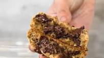 Walnut chocolate chip cookies Walnut chocolate chip cookies