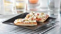 Mediterranean Artichoke Pizza Mediterranean Artichoke Pizza
