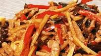 Pork stir-fry with bamboo shoots and mushrooms (Yú xiāng ròu sī) Pork stir-fry with bamboo shoots and mushrooms (Yú xiāng ròu sī)