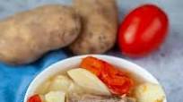 Tomato Potato Pork Bone Soup Tomato Potato Pork Bone Soup