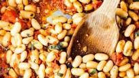 Sautéed White Beans with Garlic, Sage and Tomatoes Sautéed White Beans with Garlic, Sage and Tomatoes