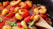 Spicy Garlic Shrimp and Tomatoes Sauté Spicy Garlic Shrimp and Tomatoes Sauté