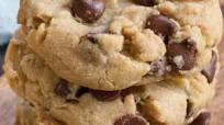 Easy Peanut Butter Chocolate Chip Cookies Easy Peanut Butter Chocolate Chip Cookies