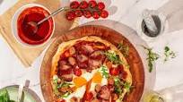 Bacon & Sausage Breakfast Pizza (Pizza Oven Method) Bacon & Sausage Breakfast Pizza (Pizza Oven Method)