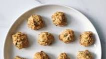 Italian Chicken Meatballs - Low FODMAP, Paleo, Dairy Free, Whole30 Italian Chicken Meatballs - Low FODMAP, Paleo, Dairy Free, Whole30