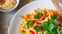 Vegan pad thai Vegan pad thai