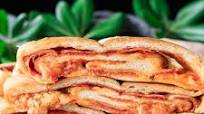 Cheesy Pepperoni Garbage Bread Cheesy Pepperoni Garbage Bread