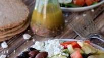 Mediterranean Salad with Homemade Greek Vinaigrette Mediterranean Salad with Homemade Greek Vinaigrette